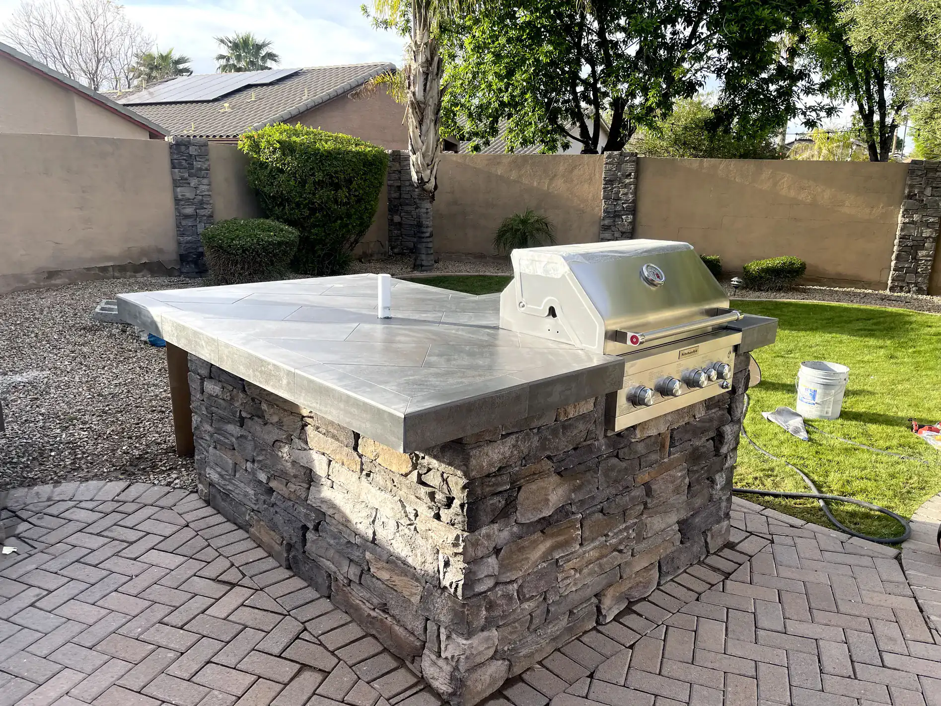 Professional landscape lighting